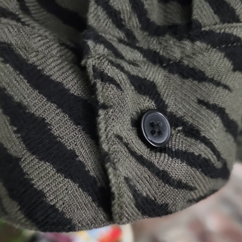 Rails Zebra Print Button-Down Shirt Olive Black Women’s - Picture 4 of 11